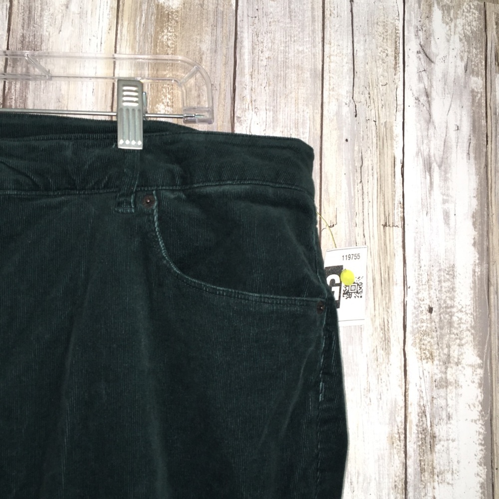 Ava & Viv Green Corduroy Straight Leg Pants - Picture 5 of 6